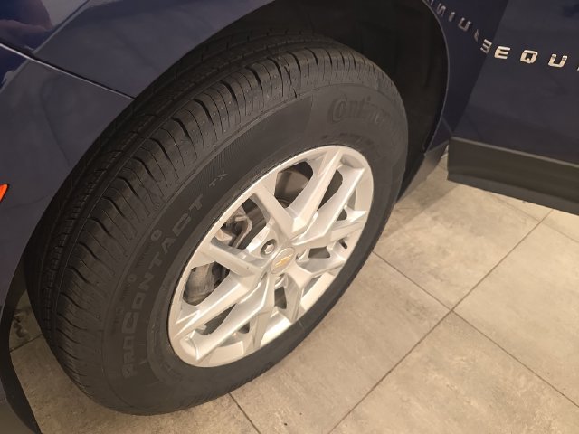 Used 2022 Chevrolet Equinox LT AWD/4WD image 36