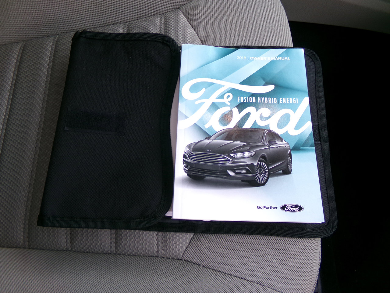 Used 2018 Ford Fusion SE image 28