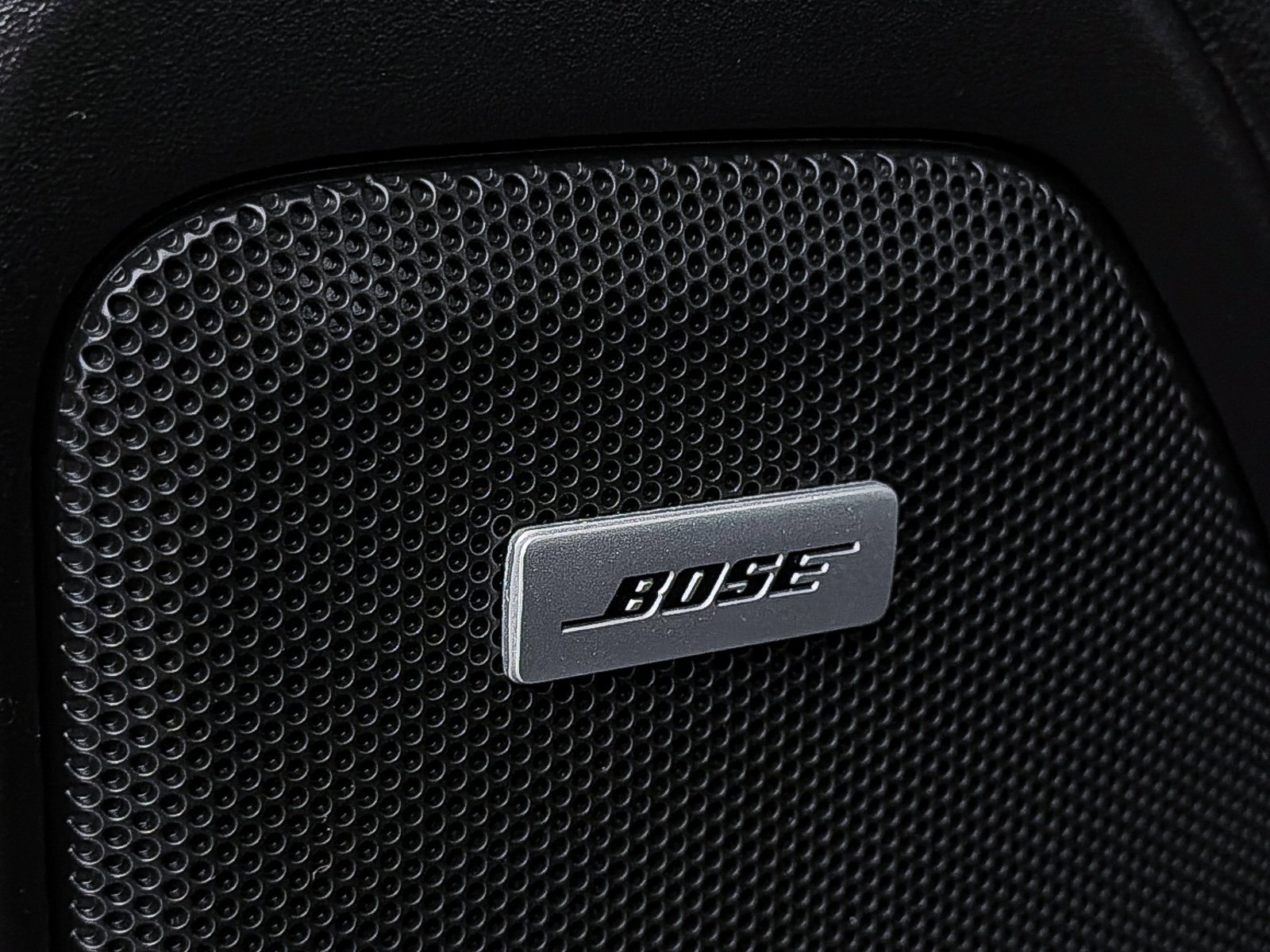 Used 2022 GMC Sierra 1500 AT4 w/ AT4 Premium Package image 10