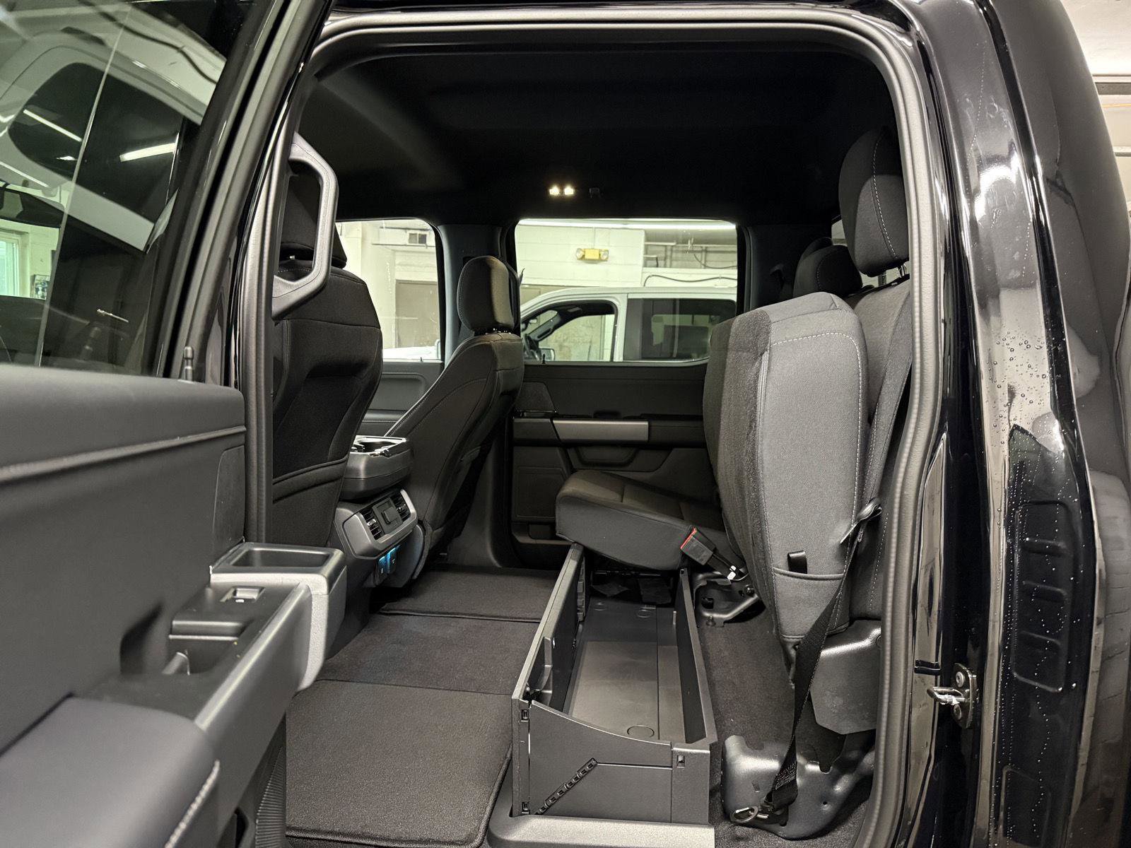 New 2026 Ford F150 XLT w/ Equipment Group 302A MID image 20