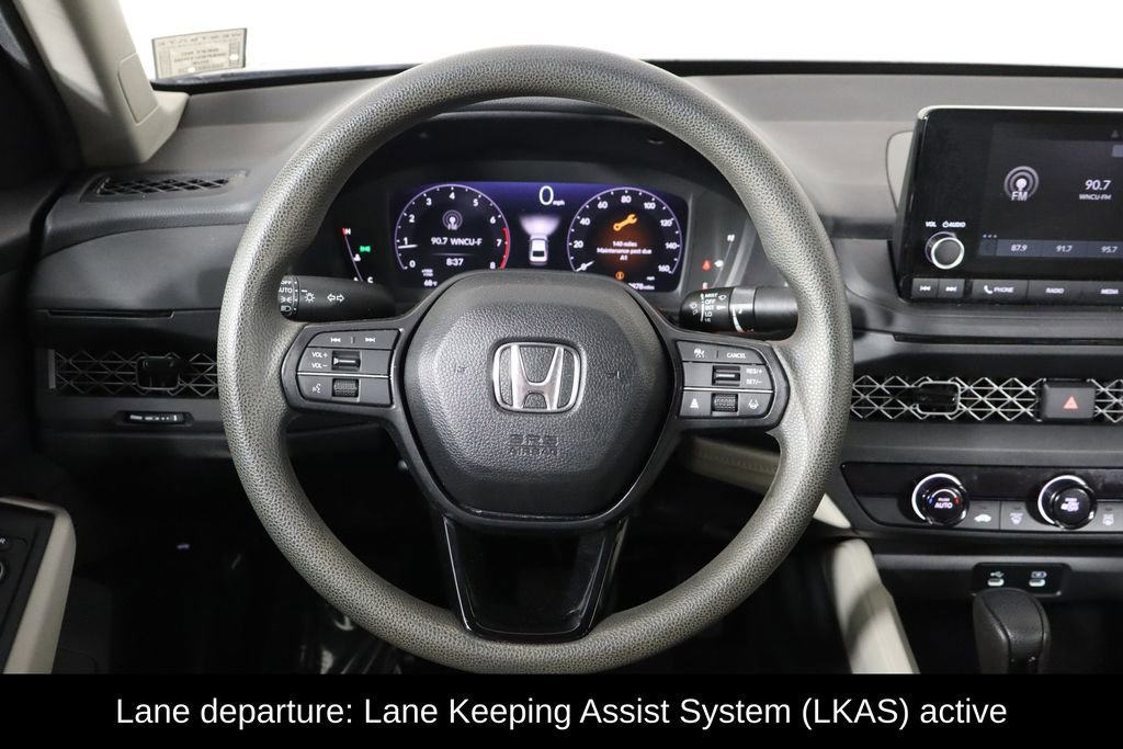 Used 2025 Honda Accord LX image 7