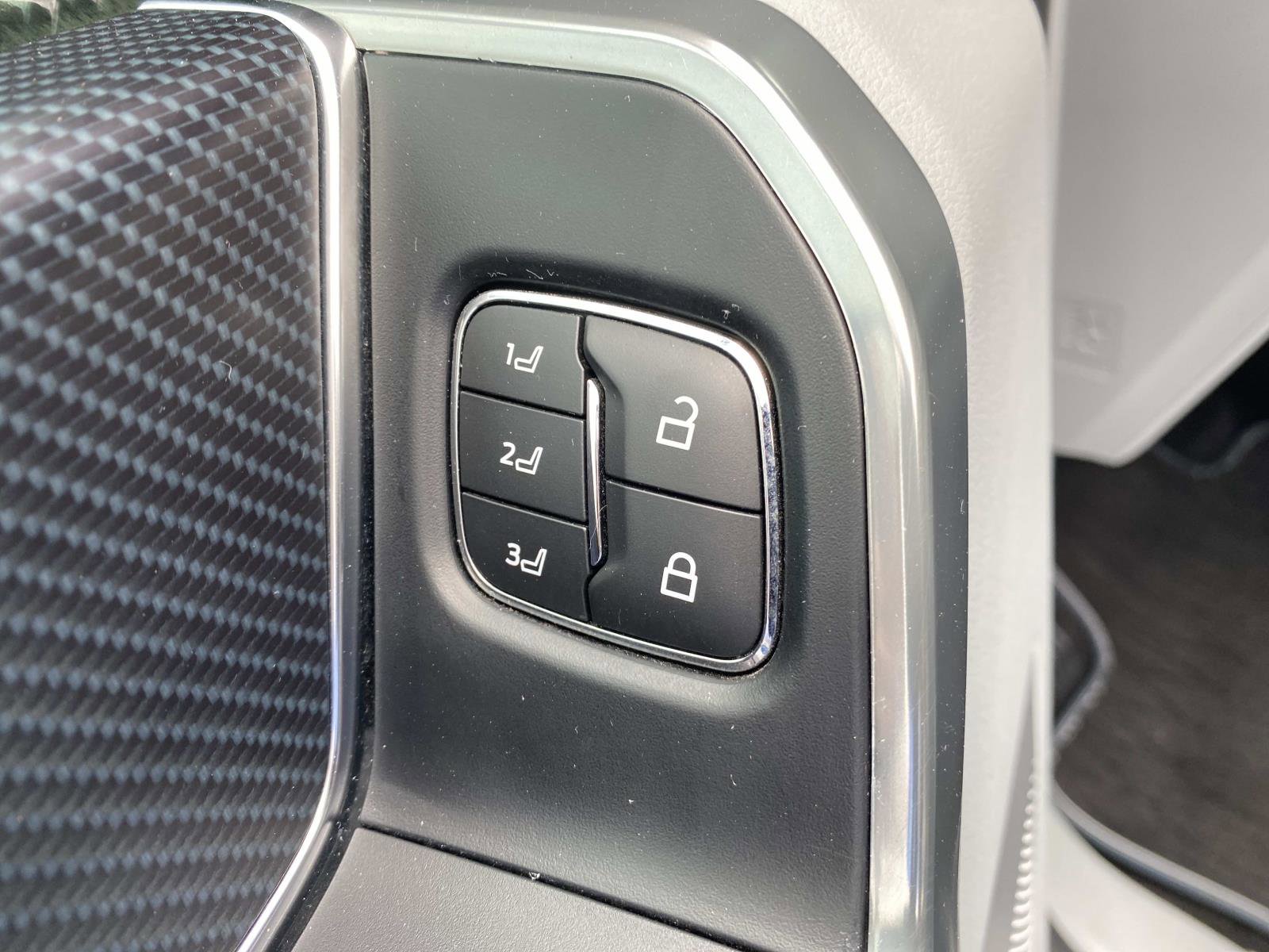 Used 2023 Ford F150 Limited image 18