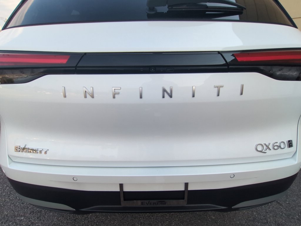New 2027 INFINITI QX60 Luxe w/ Cargo Package AWD/4WD image 30