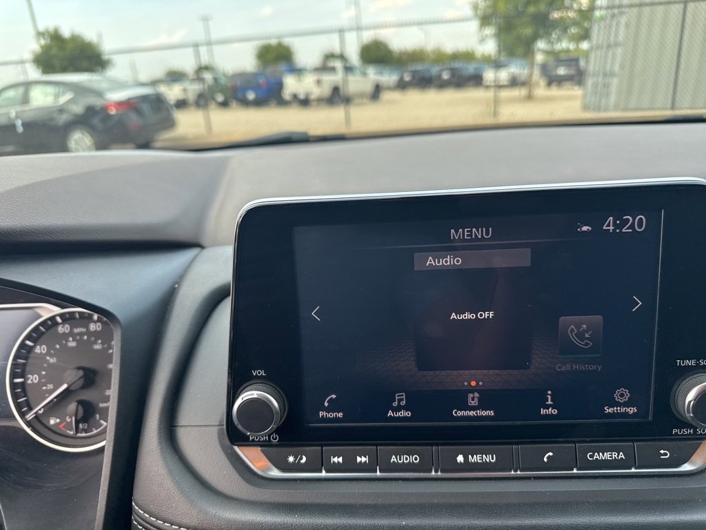 Used 2021 Nissan Rogue SV image 22