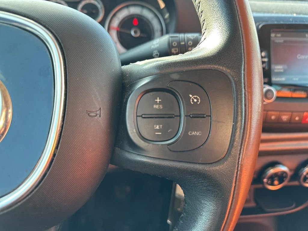 Used 2014 FIAT 500L Trekking image 21