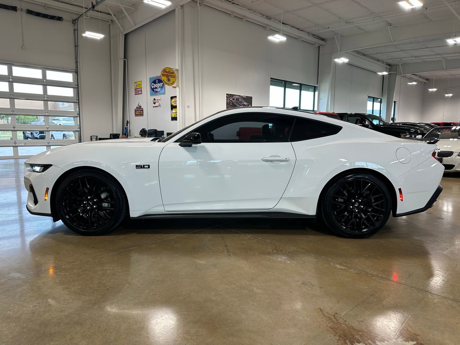 Used 2024 Ford Mustang GT Premium image 4