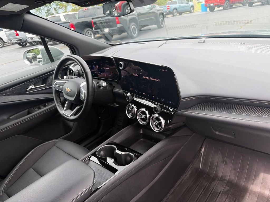 Used 2024 Chevrolet Blazer EV LT AWD/4WD image 46