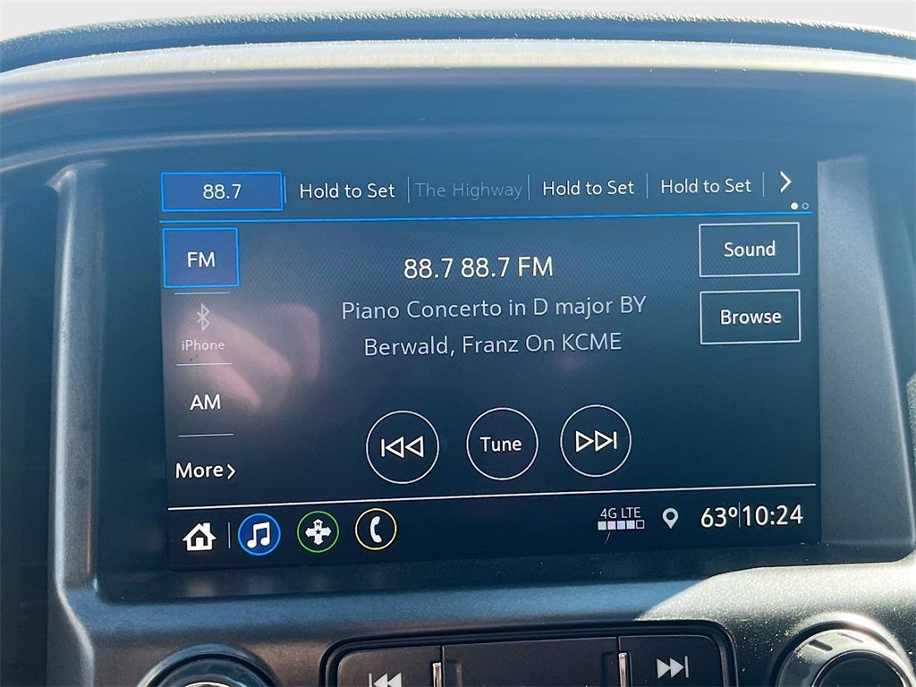 Used 2022 GMC Canyon AT4 w/ Trailering Package image 14