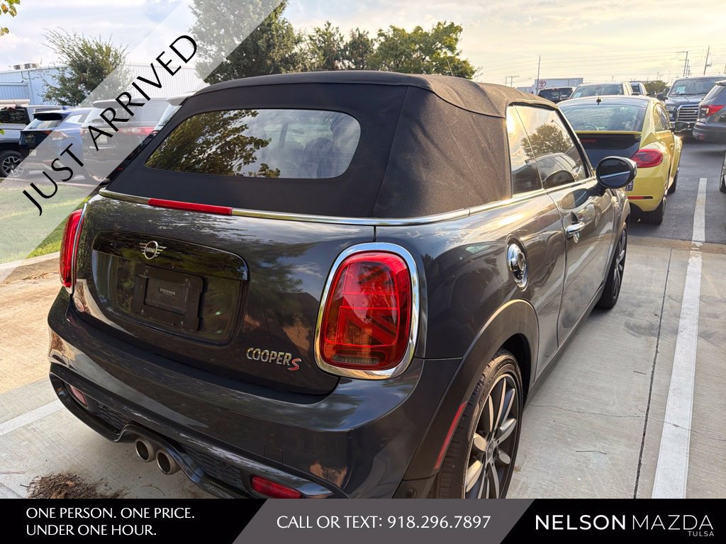 Used 2020 MINI Cooper S FWD image 3