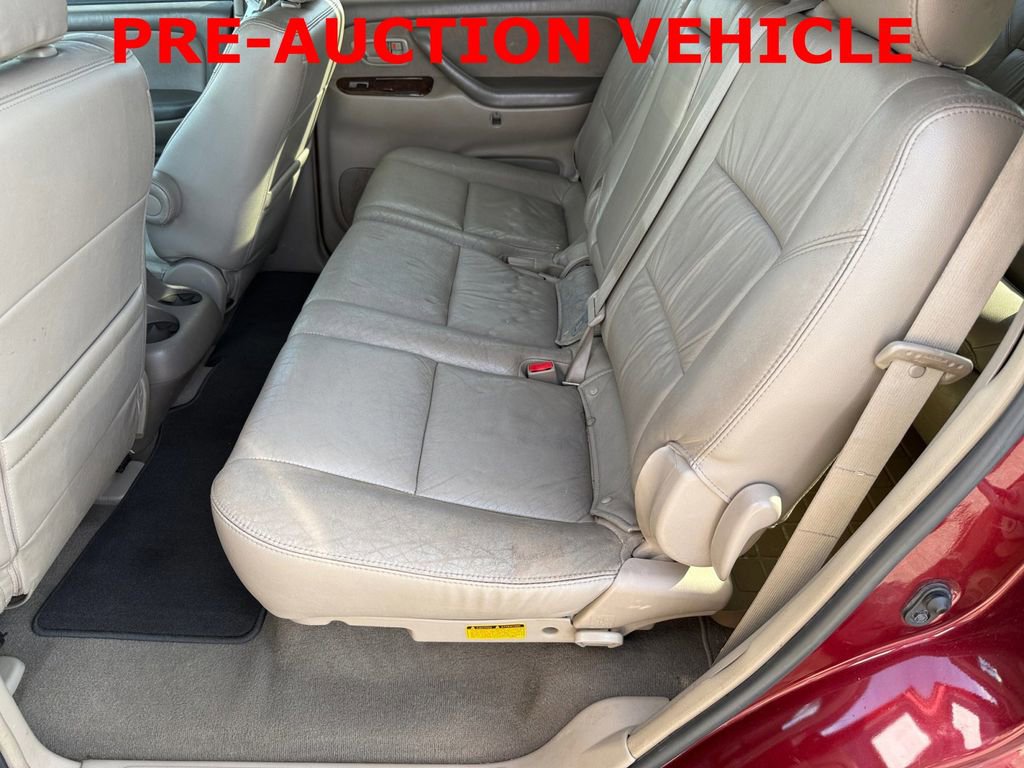 Used 2007 Toyota Sequoia SR5 AWD/4WD image 11