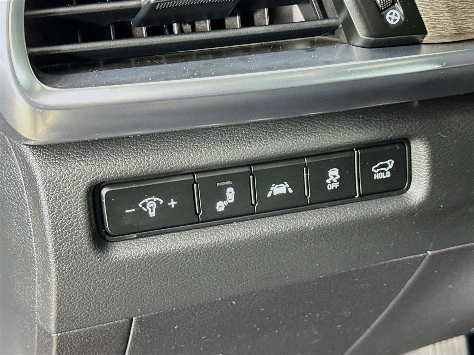 Used 2022 Kia Telluride EX w/ EX Premium Package image 11