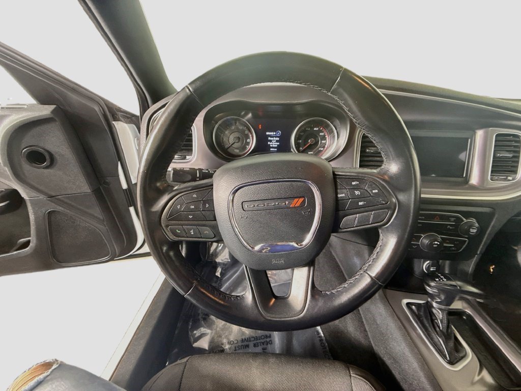 Used 2022 Dodge Charger SXT RWD image 37