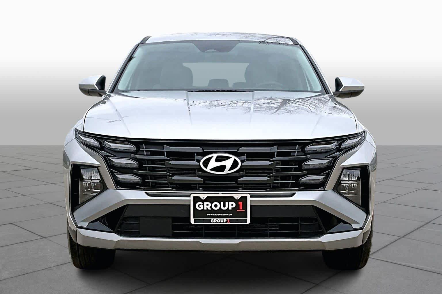 Used 2025 Hyundai Tucson SE FWD image 4
