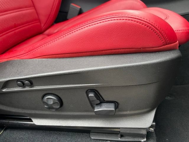 Used 2024 Alfa Romeo Stelvio Veloce AWD/4WD image 41