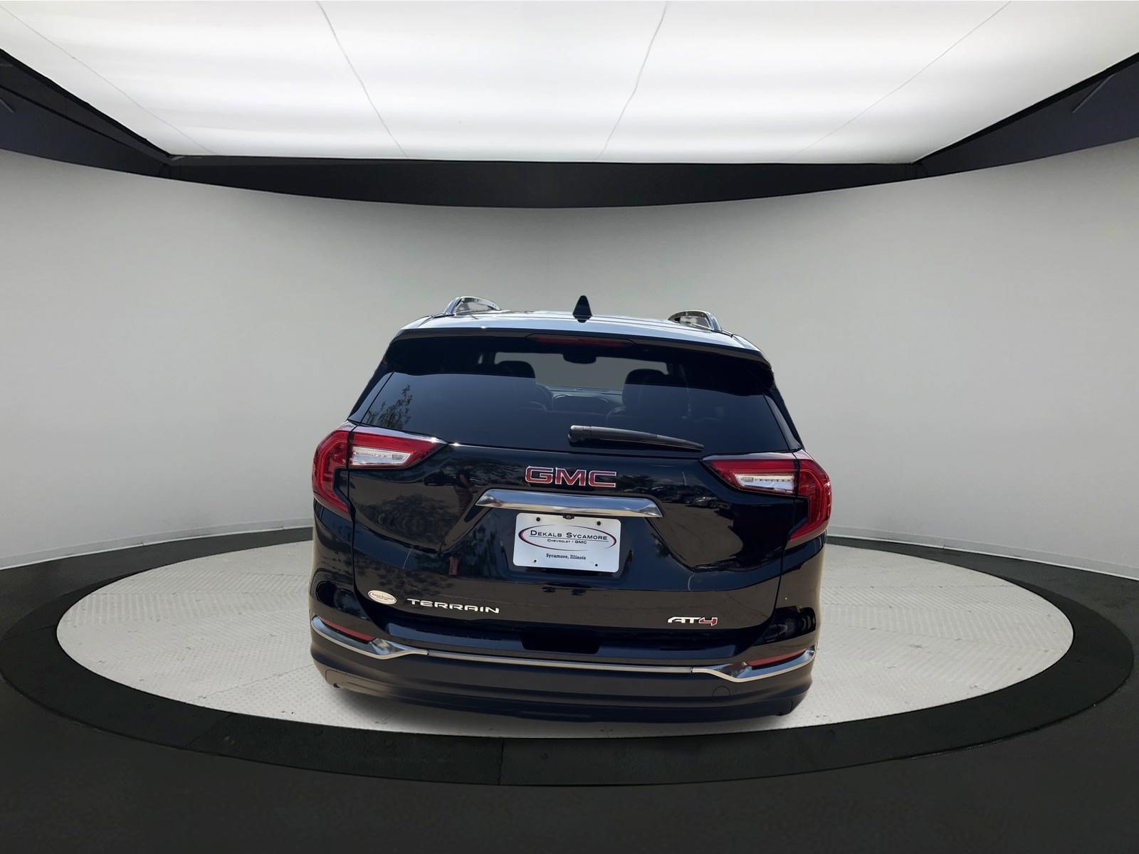 Used 2022 GMC Terrain AT4 AWD/4WD image 6