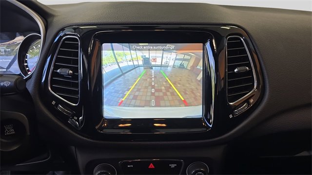 Used 2019 Jeep Compass Limited image 22