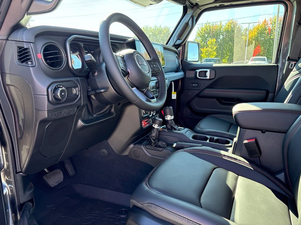 New 2027 Jeep Wrangler Unlimited Rubicon AWD/4WD image 8