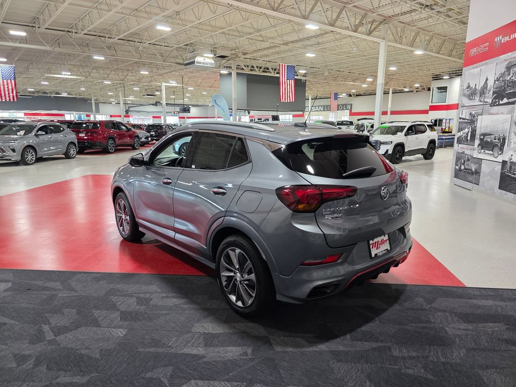 Used 2020 Buick Encore GX Essence w/ Experience Buick Package AWD/4WD image 6