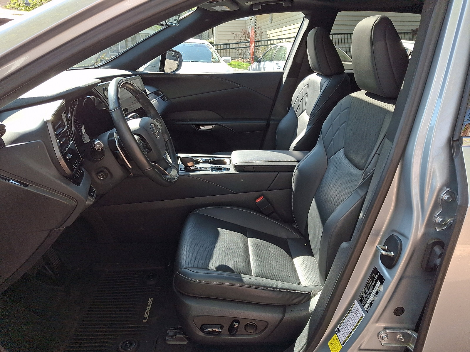 Used 2023 Lexus RX 350 Premium w/ Accessory Package (Z1) AWD/4WD image 14