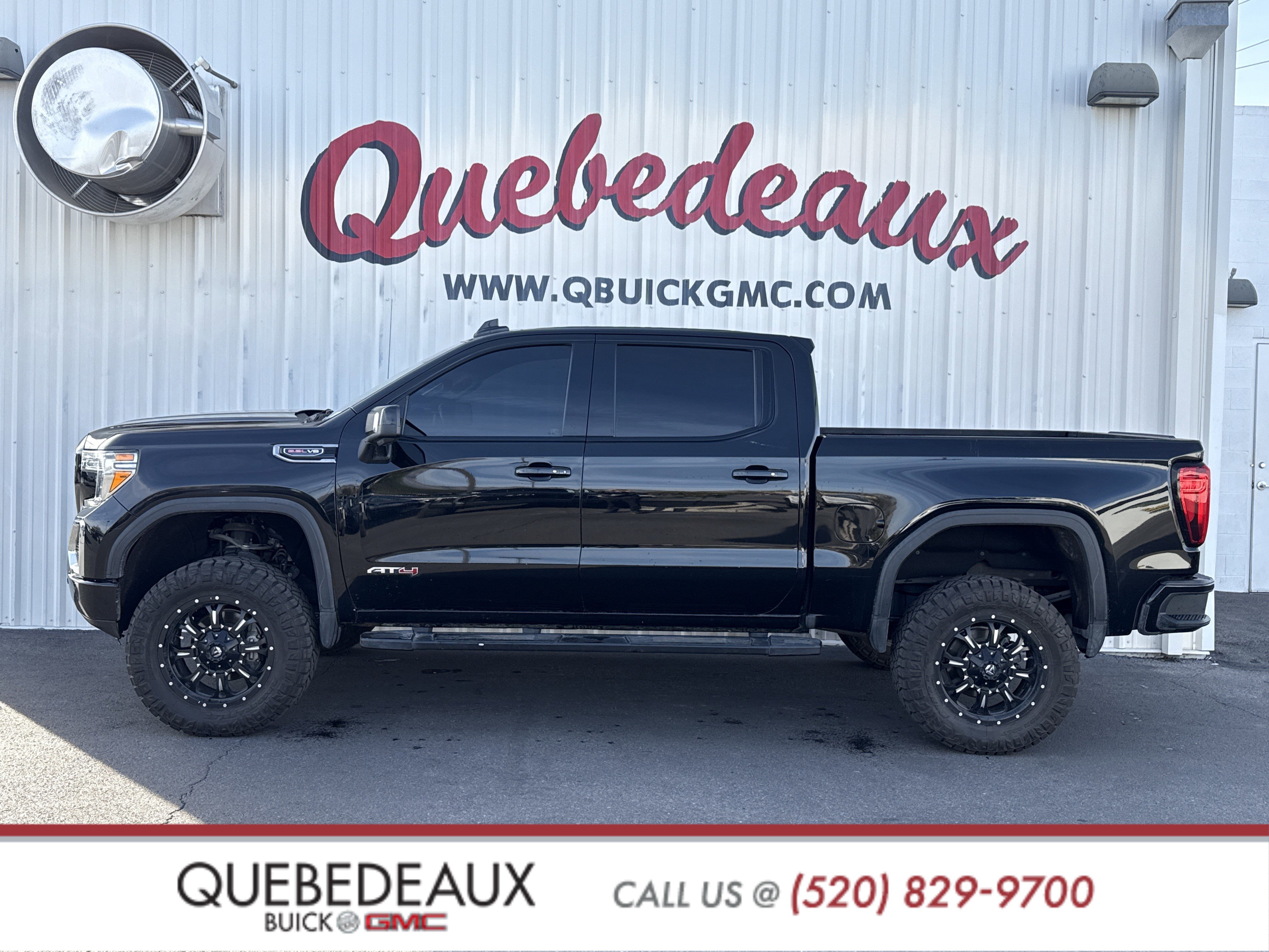 Used 2020 GMC Sierra 1500 AT4 w/ AT4 Premium Package image 1