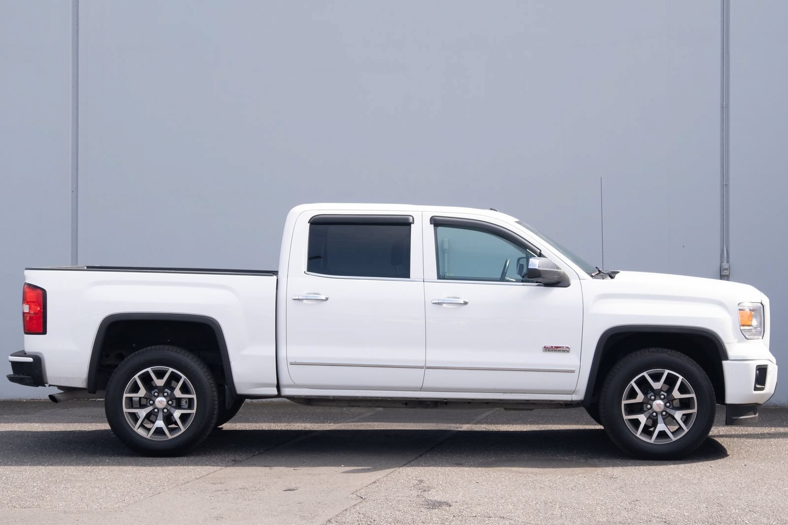 Used 2014 GMC Sierra 1500 SLT AWD/4WD image 28