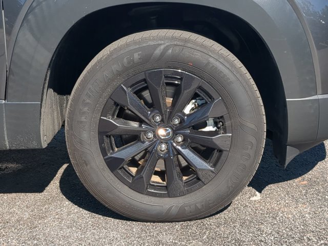 Used 2025 MAZDA CX-50 AWD 2.5 Hybrid w/ Premium Pkg image 11