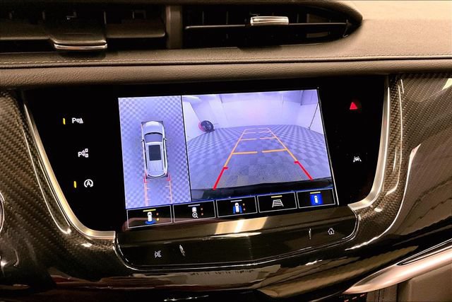 Used 2024 Cadillac XT6 Sport w/ Technology Package AWD/4WD image 30