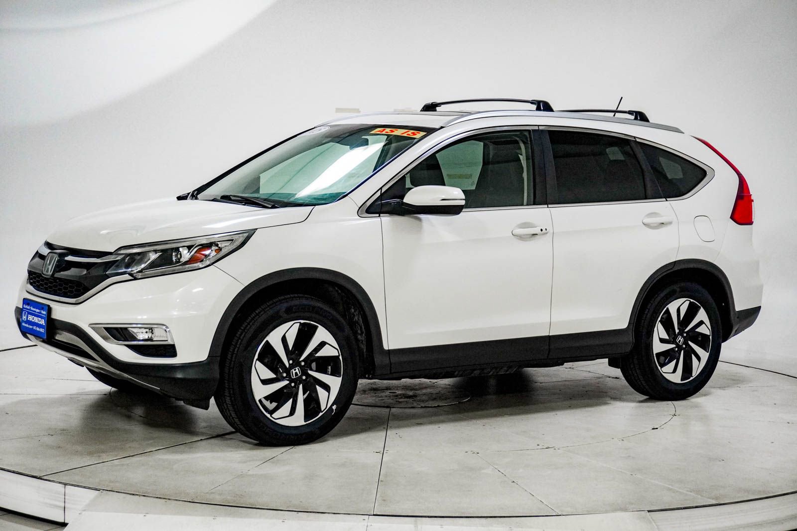Used 2015 Honda CR-V Touring image 4