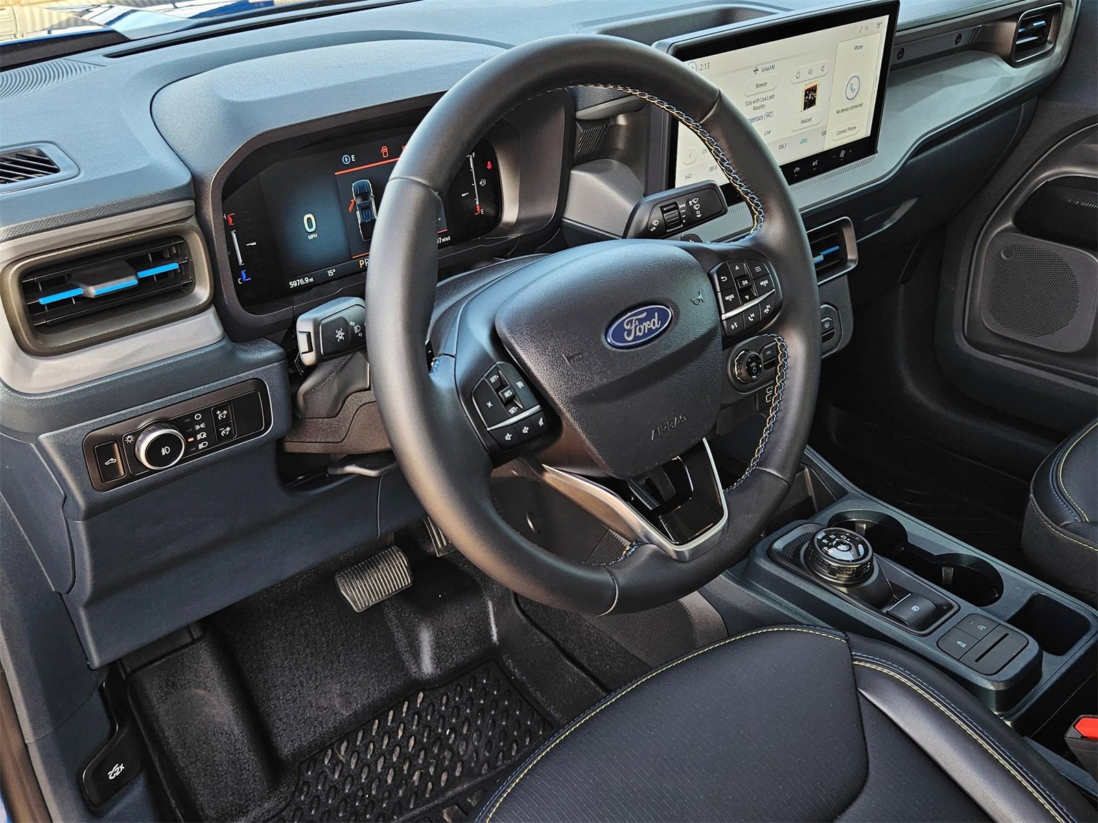 Used 2025 Ford Maverick Lobo image 12