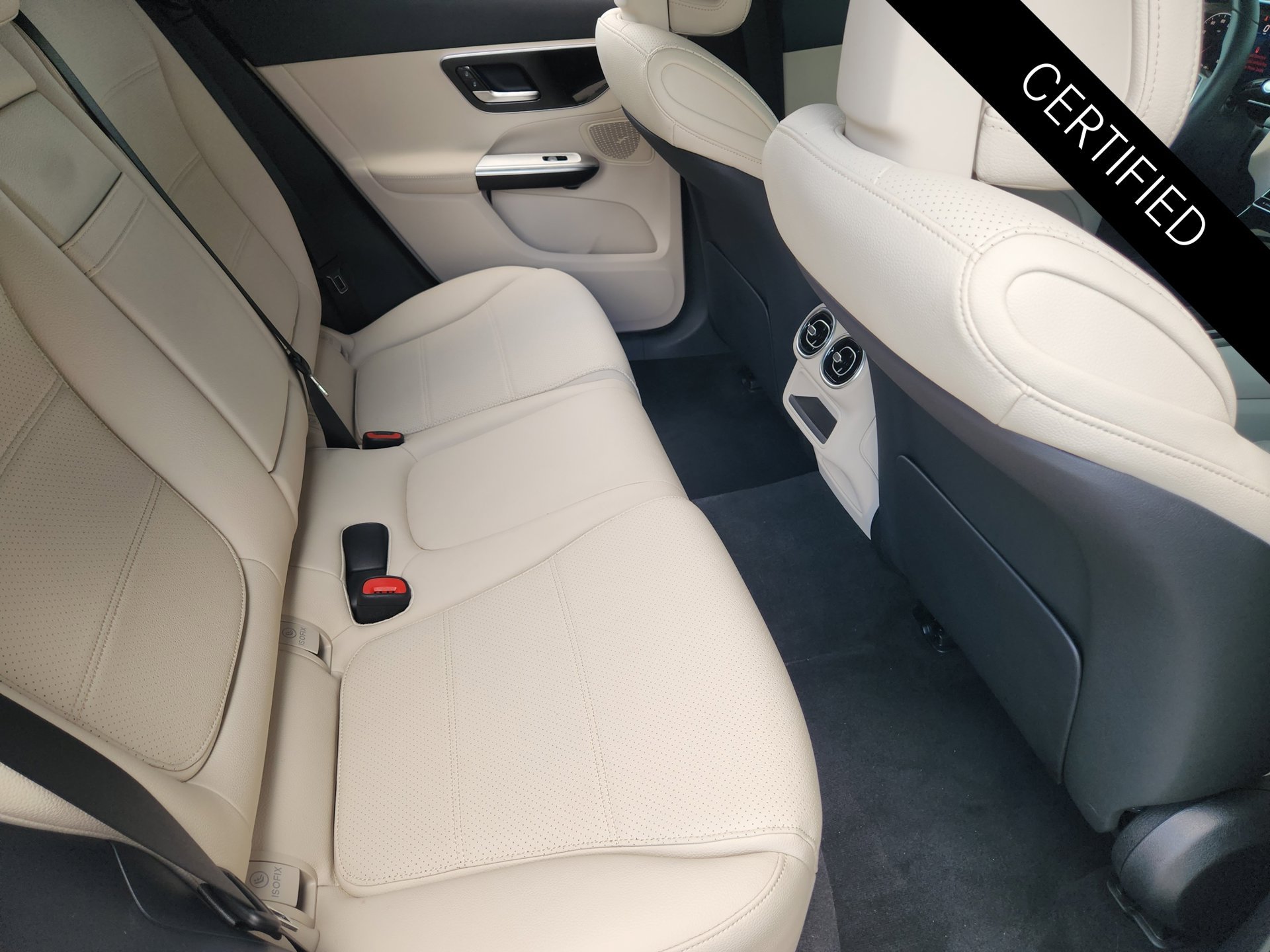 Certified 2026 Mercedes-Benz GLC 300 image 32