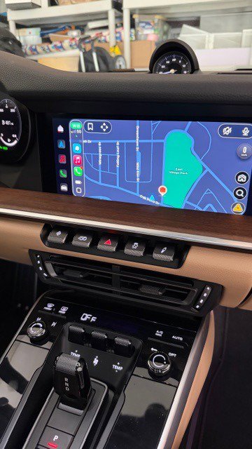 Used 2022 Porsche 911 Carrera image 9