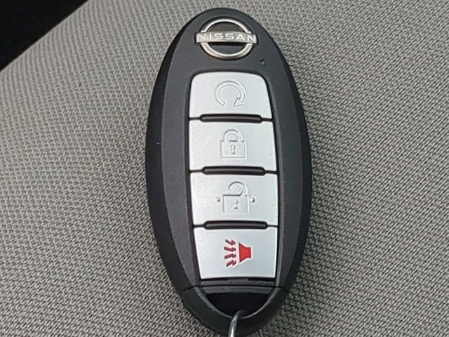 Used 2023 Nissan Frontier SV w/ SV Convenience Package image 28