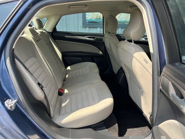 Used 2018 Ford Fusion S image 36