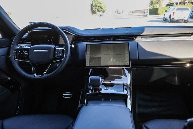 New 2025 Land Rover Range Rover Sport Dynamic SE image 23