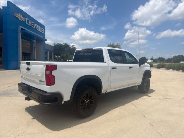 Used 2026 Chevrolet Silverado 1500 ZR2 AWD/4WD image 18