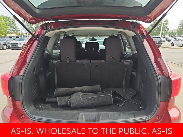 Used 2017 Nissan Pathfinder SV w/ SV Cold Weather Package AWD/4WD image 32
