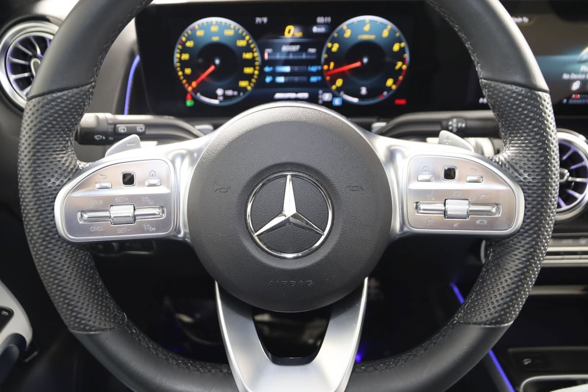 Used 2022 Mercedes-Benz GLB 35 AMG 4MATIC image 44