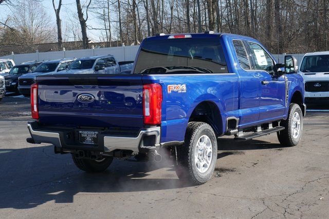 New 2026 Ford F250 XLT w/ FX4 Off-Road Package image 10