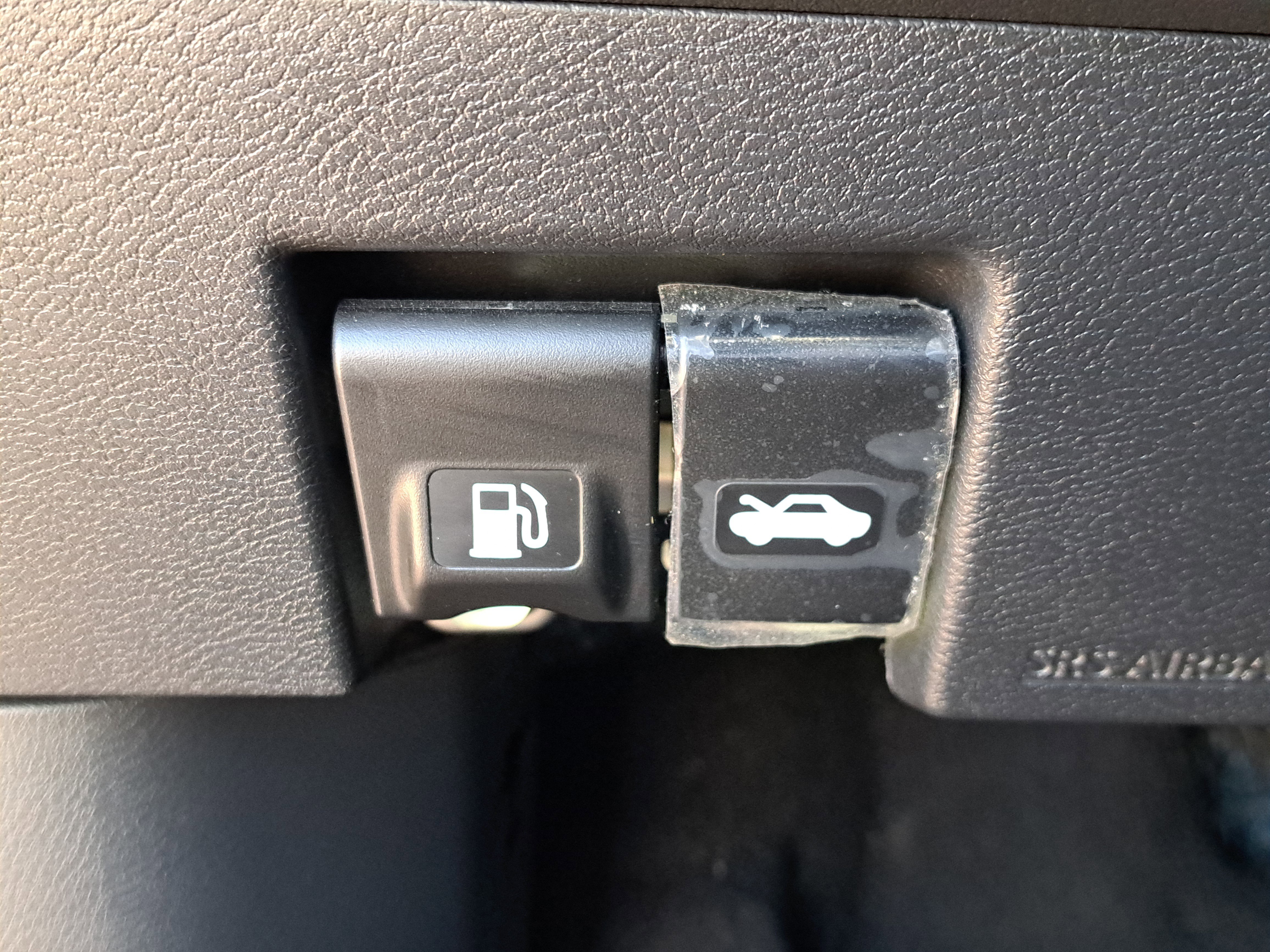 Certified 2024 Nissan Versa SV w/ Trunk Package image 31