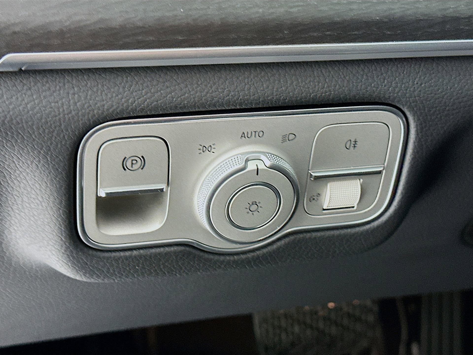 Used 2026 Mercedes-Benz GLE 450 4MATIC image 11