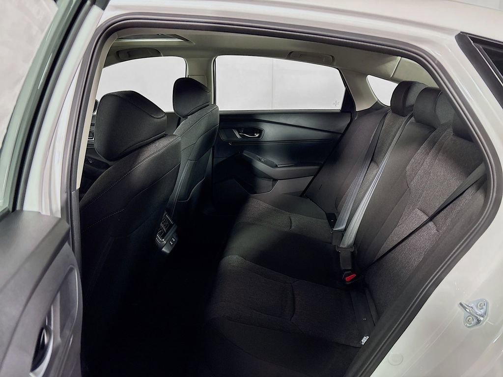 Used 2025 Honda Accord SE image 20