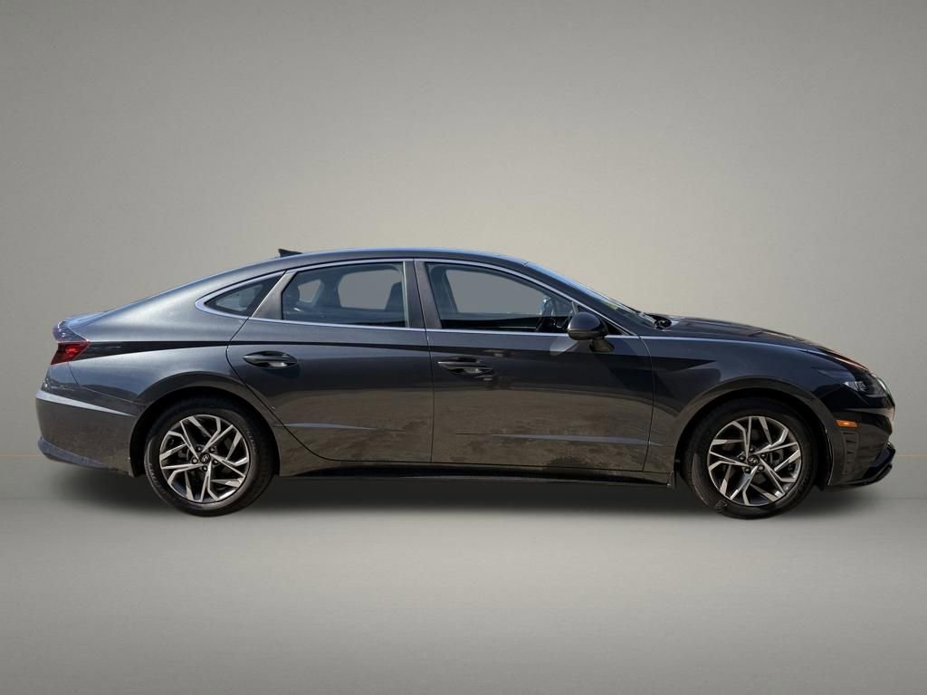 Used 2022 Hyundai Sonata SEL FWD image 6