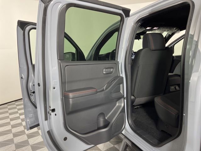 New 2026 Nissan Frontier PRO-4X w/ Pro-4x Convenience Package image 43