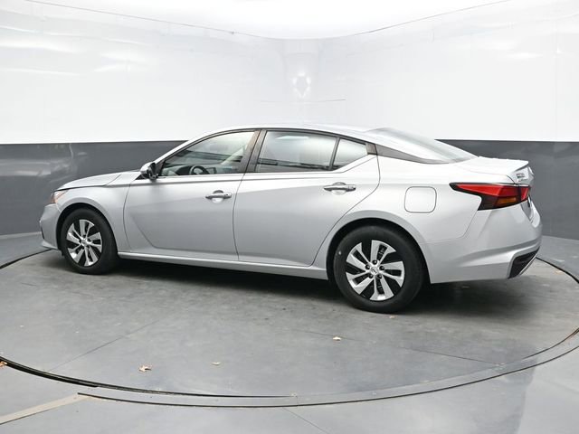 Used 2021 Nissan Altima 2.5 S image 4