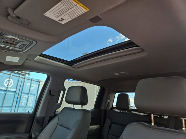 Used 2019 GMC Sierra 1500 SLT w/ SLT Premium Plus Package AWD/4WD image 30