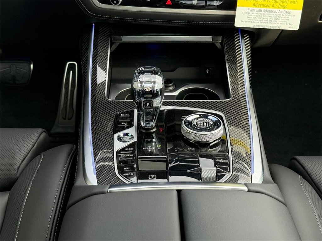 New 2026 BMW ALPINA XB7 image 8