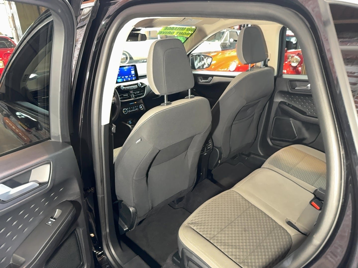 Used 2020 Ford Escape SE FWD image 57