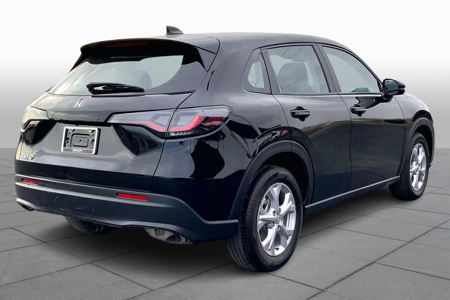 Used 2025 Honda HR-V LX image 13