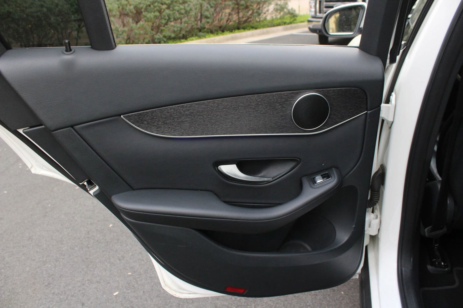 Used 2021 Mercedes-Benz GLC 300 4MATIC image 20