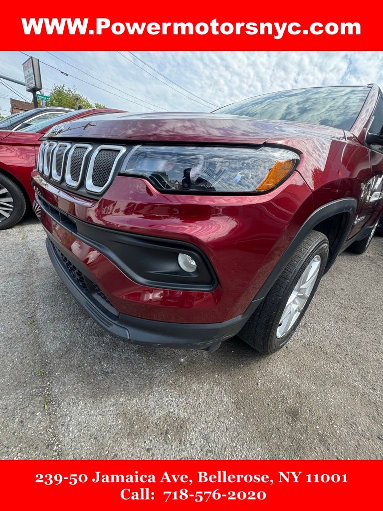 Used 2022 Jeep Compass Latitude AWD/4WD image 8